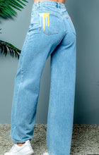 Load image into Gallery viewer, Wide Leg High Waist Jean
